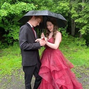 Meet your Posher, Agnes